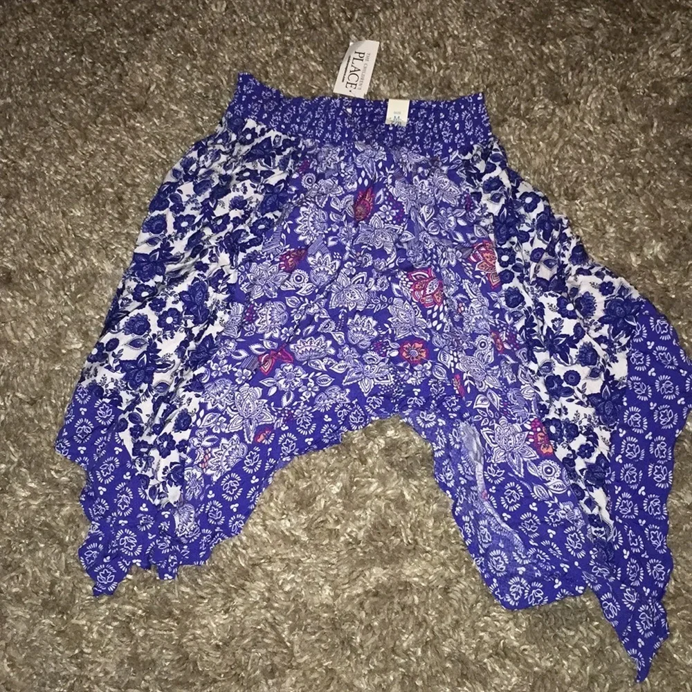 Girls skirt from the children’s place size 7/8 NWT